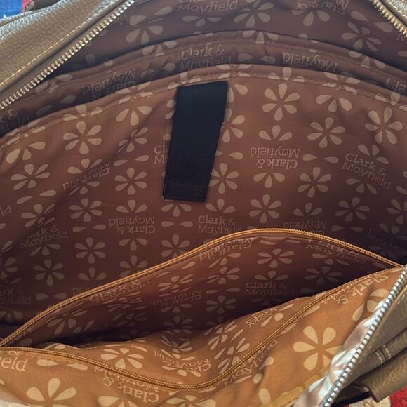 Taupe Laptop Bag with Sophisticated Design - Picture 9 of 16